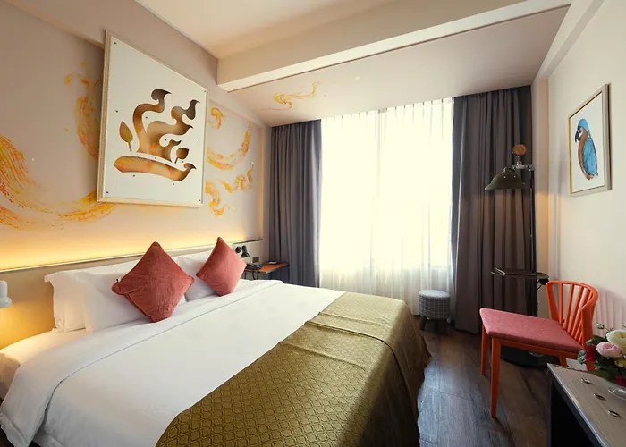 Dhevi Hotel 3*