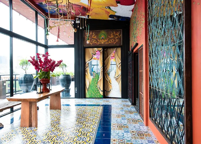 Hotel Dhevi